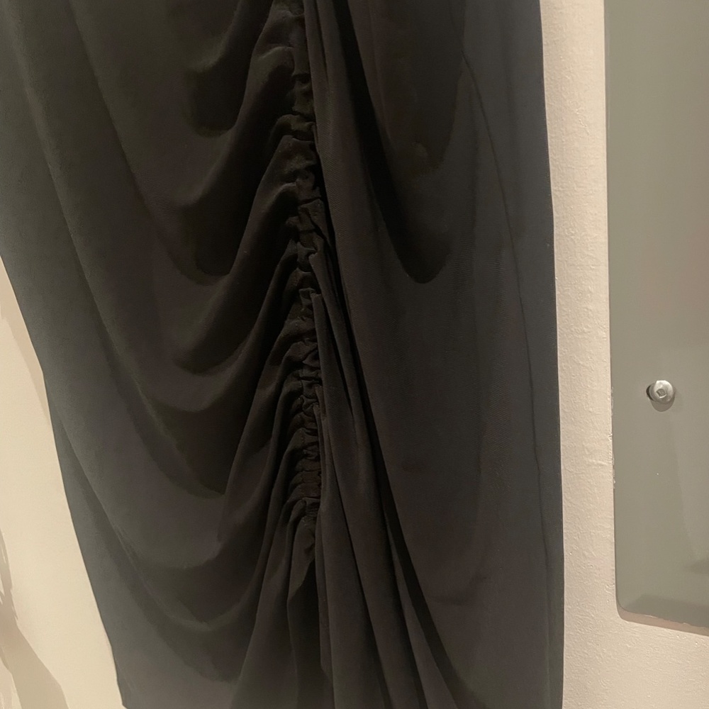 Zara's black sleeveless top size M for women- new without tags - Picture 6 of 9
